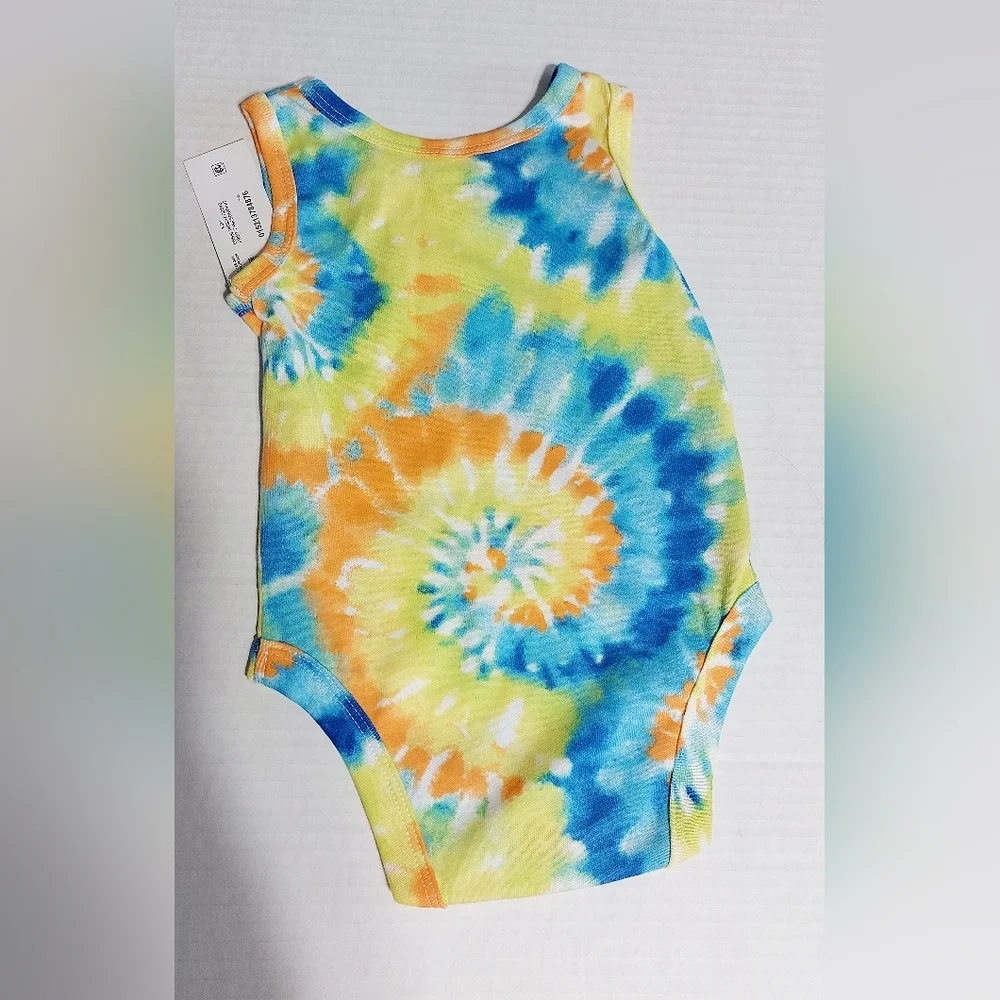 Garanimals 3-6 mo tie dye sleeveless onesie piece top wl‎ snaps